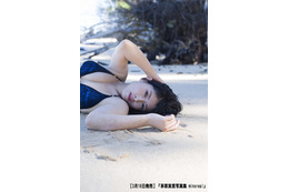 茅原実里、デビュー15周年記念写真集を発表！水着、ドレス、ランジェリー…大人な魅力が全開 画像